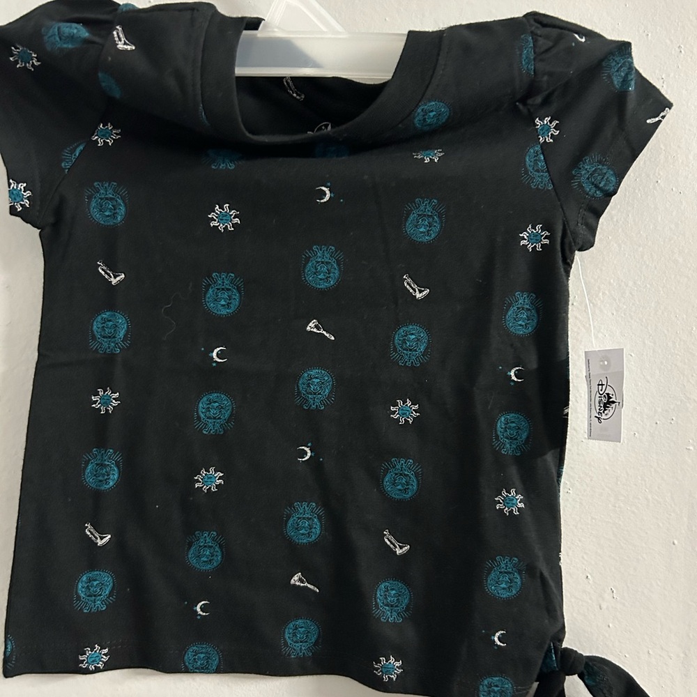Disney Madame Leota The Haunted Mansion Black Shirt Sz XS Side Tie Short Sleeve